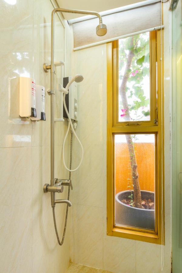 Cactusland Boutique Hotel Хошимін Екстер'єр фото